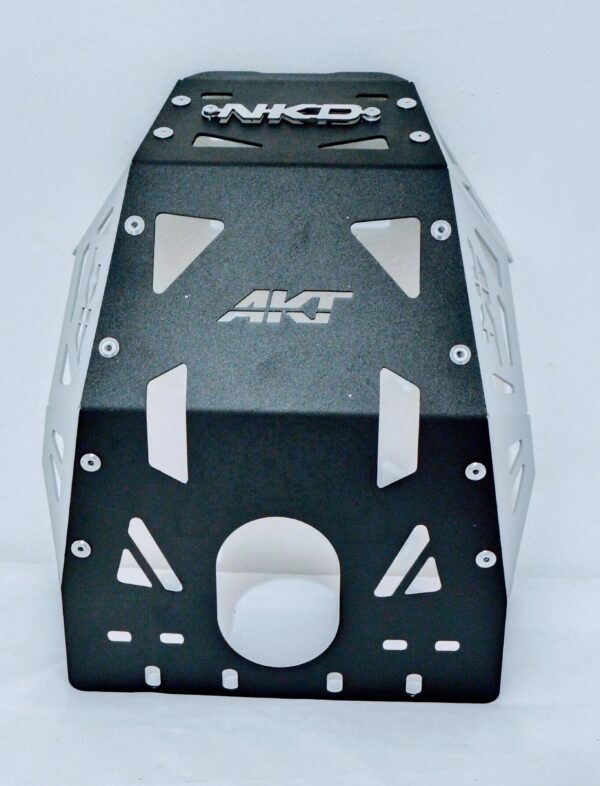 Pechera NKD 125 Acero Inoxidable - Imagen 3